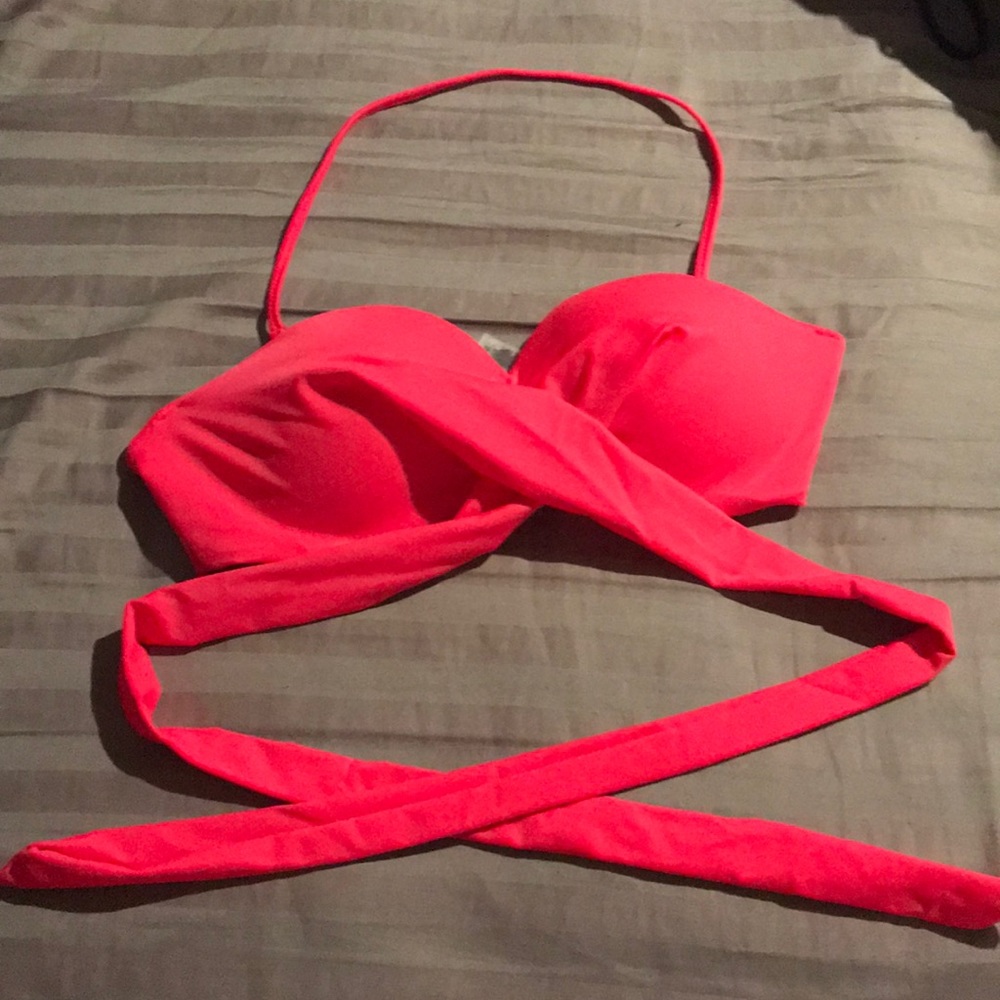 EUC med bright pink VS Pink bathing suit top